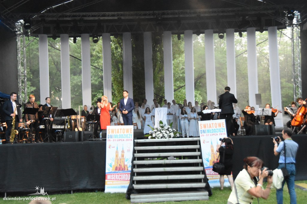 Koncert Uwielbienie w Parku