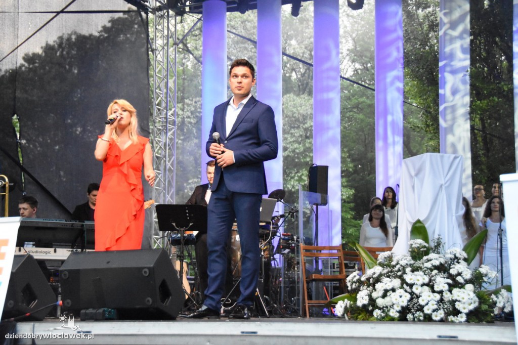 Koncert Uwielbienie w Parku