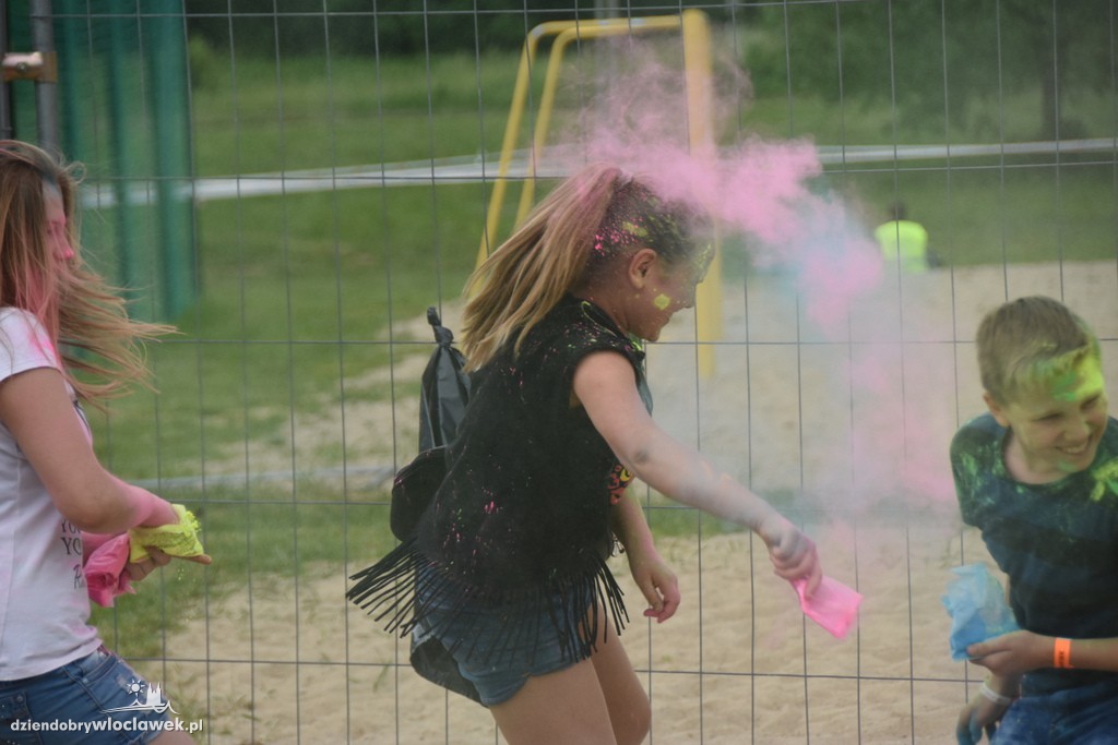Juwenalia: Hili Day przy basenie