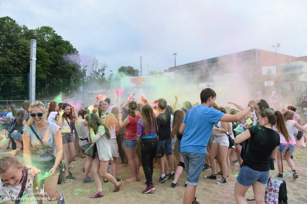 Juwenalia: Hili Day przy basenie