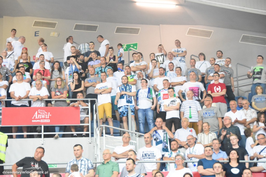 Kibice na meczu Anwil - Czarni Słupsk