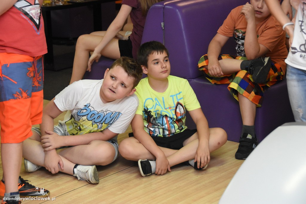 Turniej kręgli w Sportbowling na basenie