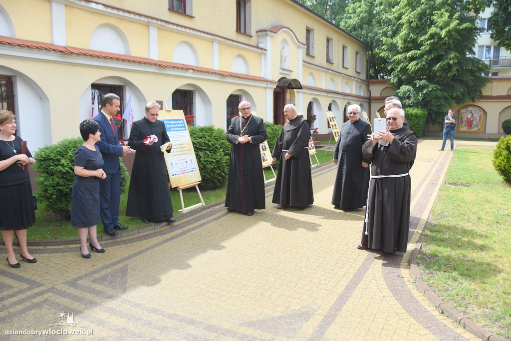 Otwarcie wystawy o Papieżu Polaku