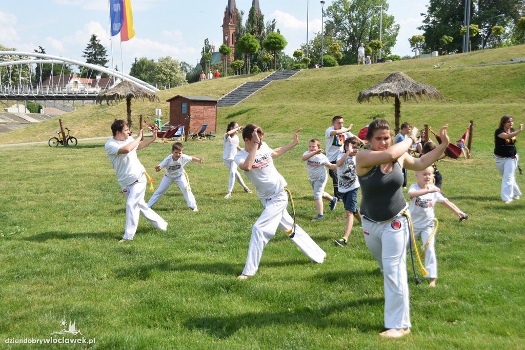 Otwarty trening capoeira na przystani