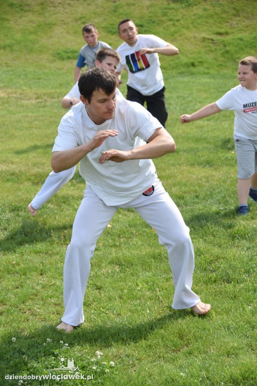 Otwarty trening capoeira na przystani