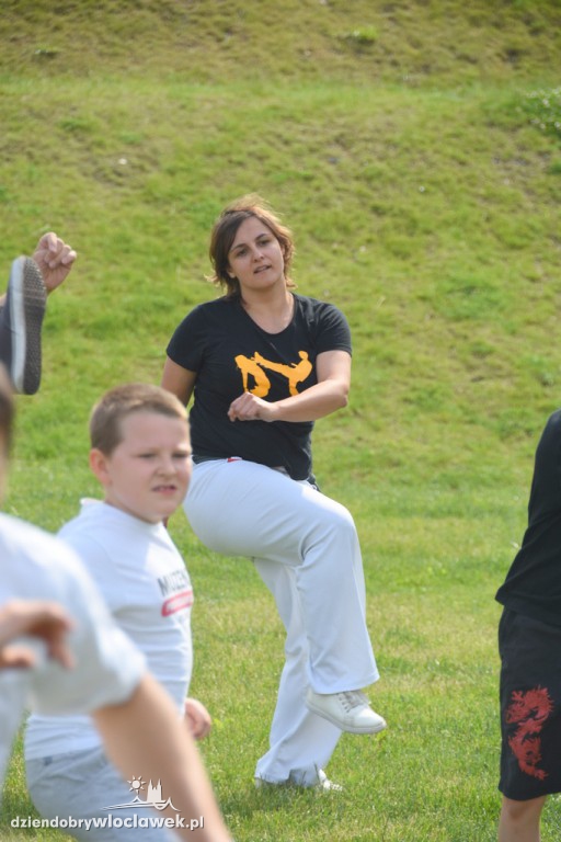 Otwarty trening capoeira na przystani