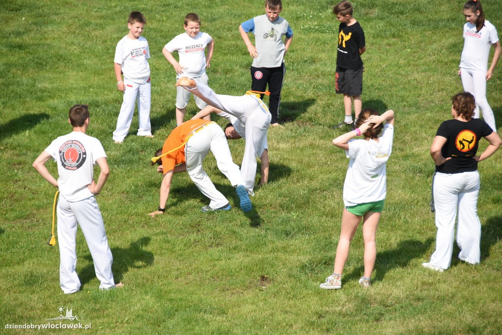Otwarty trening capoeira na przystani