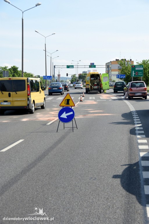 Kolizja trzech pojazdów na Kruszyńskiej