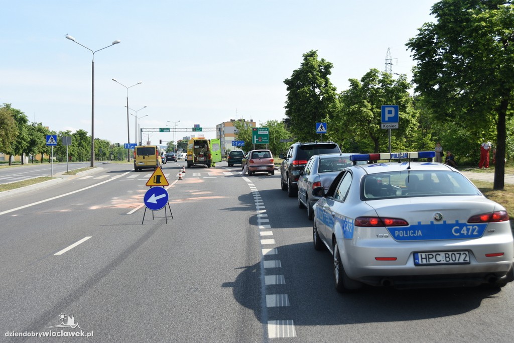 Kolizja trzech pojazdów na Kruszyńskiej
