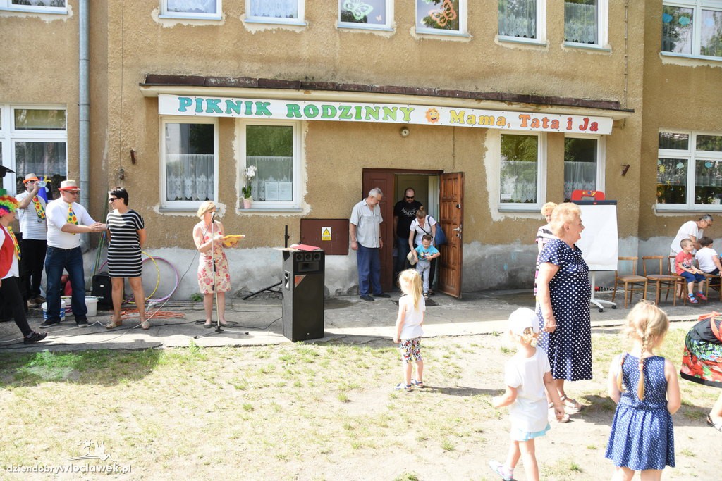 Piknik rodzinny w przedszkolu numer 12