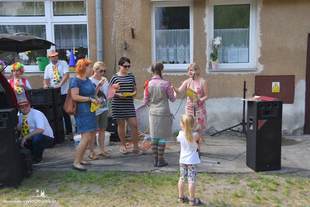 Piknik rodzinny w przedszkolu numer 12
