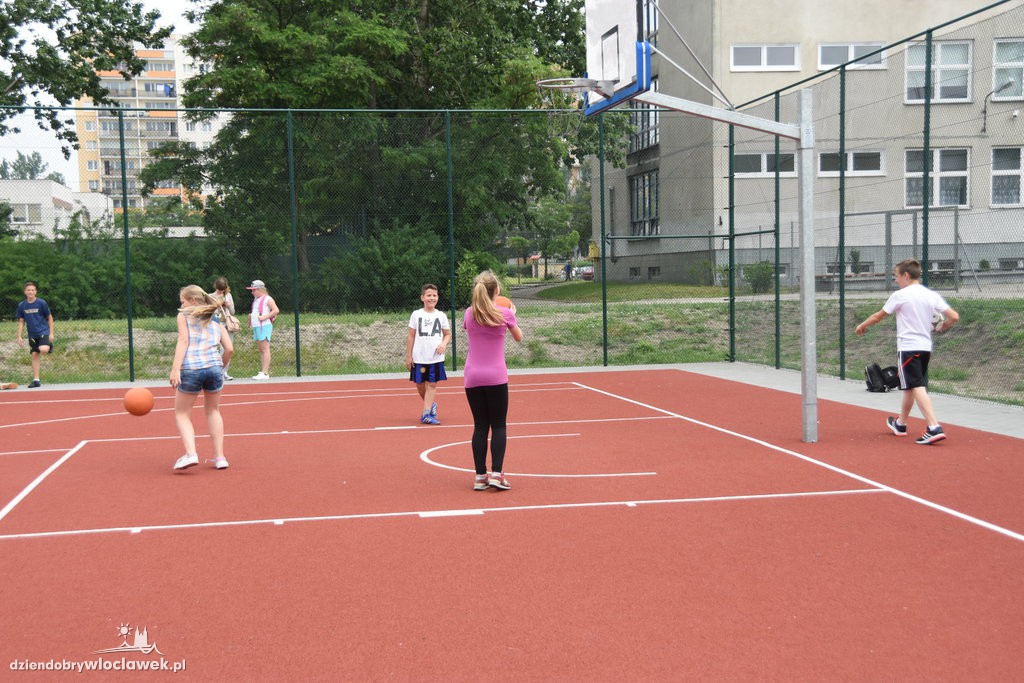 Piknik w Szkole Podstawowej numer 20