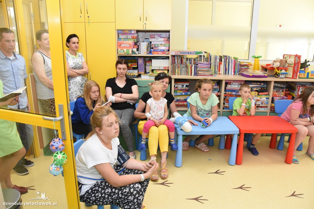 Piłkarze Lidera na oddziale dziecięcym