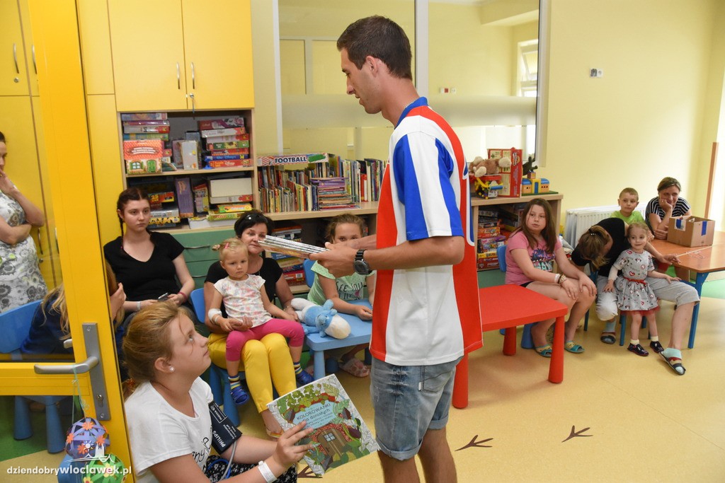 Piłkarze Lidera na oddziale dziecięcym