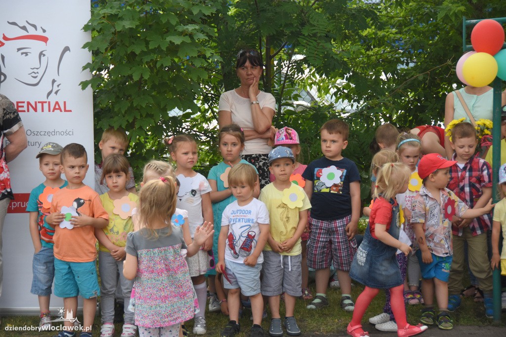 Otwarcie placu zabaw przy Gałczyńskiego