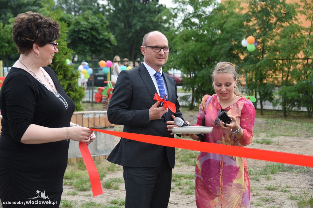 Otwarcie placu zabaw przy Gałczyńskiego