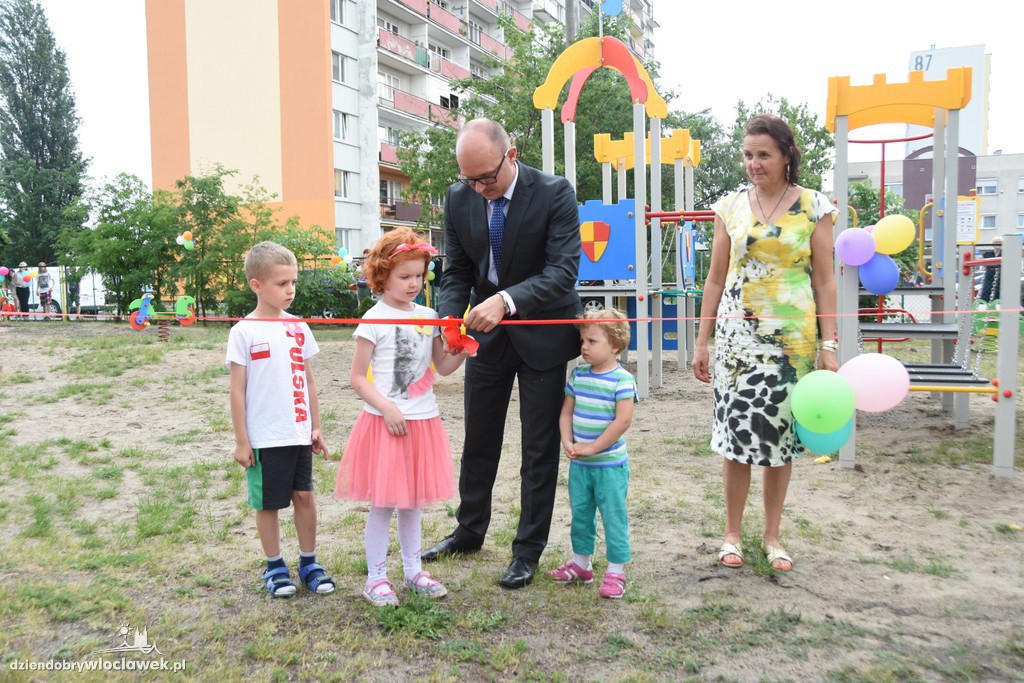 Otwarcie placu zabaw przy Gałczyńskiego