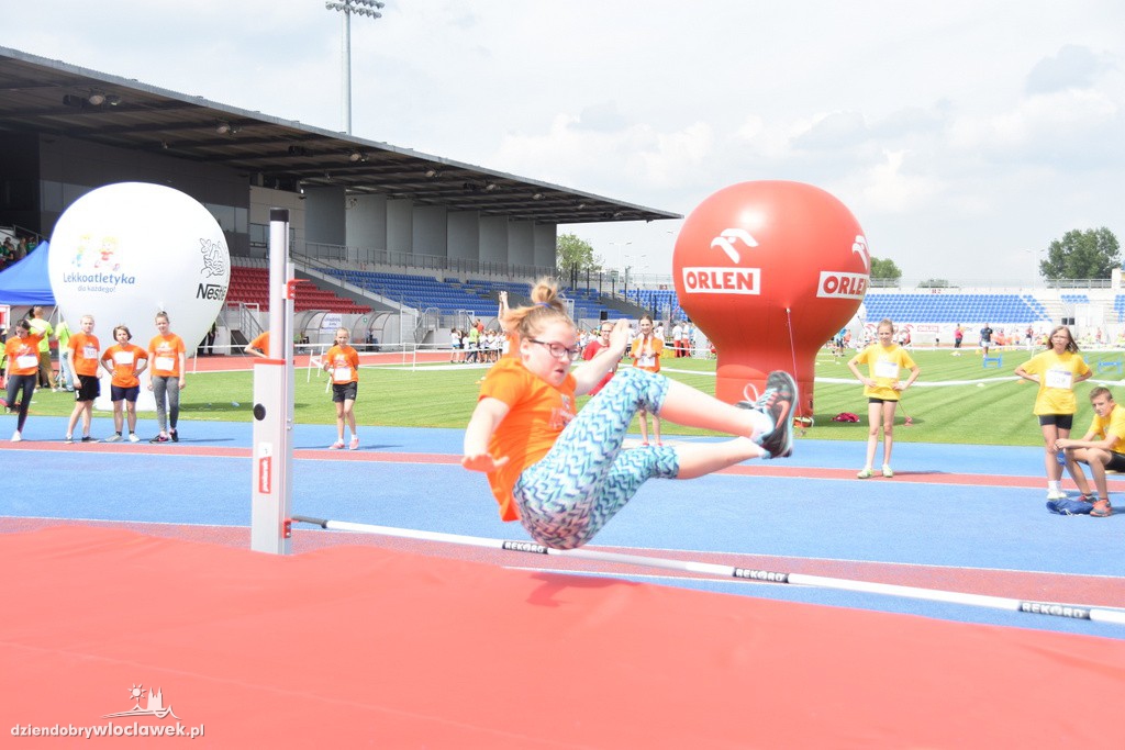 O uśmiech dziecka na stadionie
