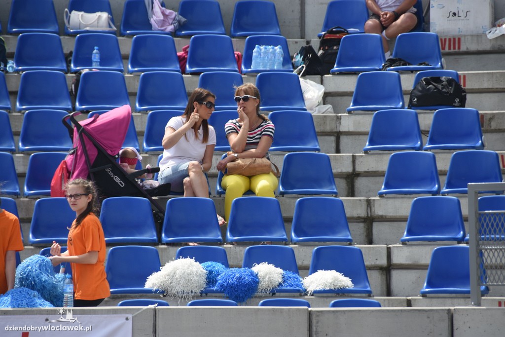 O uśmiech dziecka na stadionie