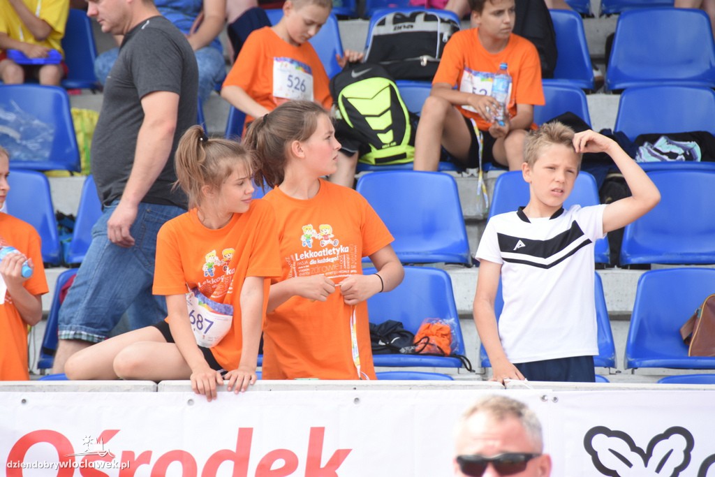 O uśmiech dziecka na stadionie