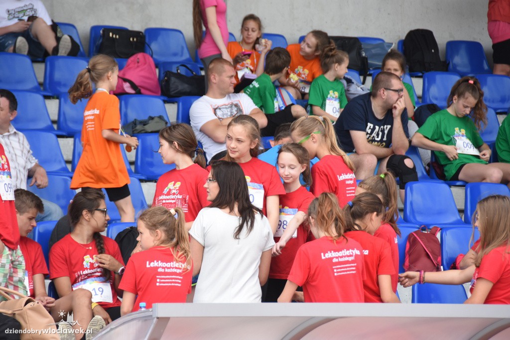 O uśmiech dziecka na stadionie