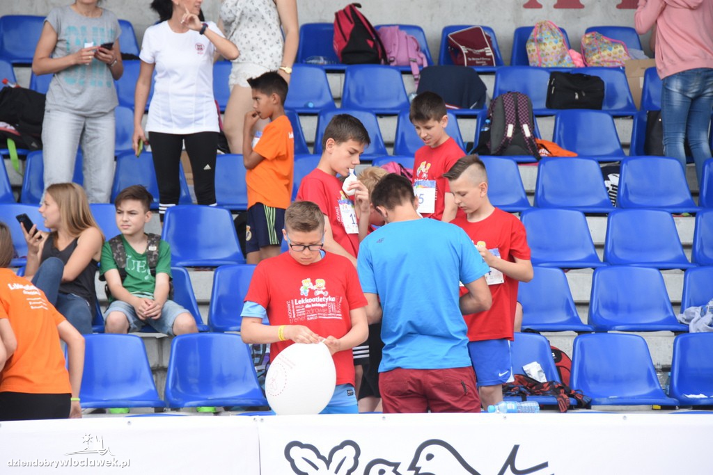 O uśmiech dziecka na stadionie