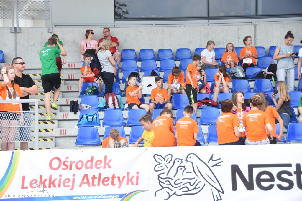 O uśmiech dziecka na stadionie