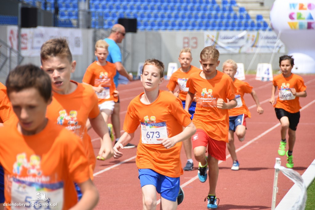 O uśmiech dziecka na stadionie