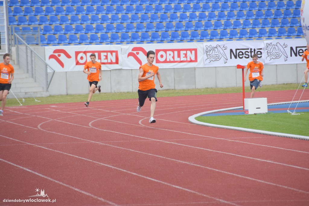 O uśmiech dziecka na stadionie
