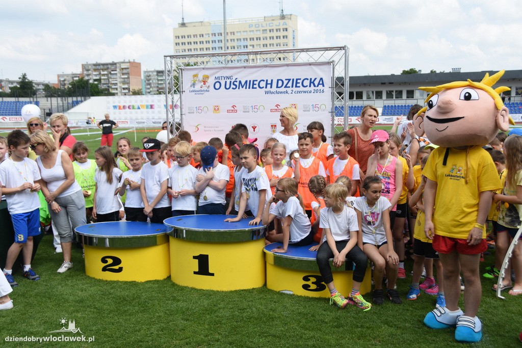 O uśmiech dziecka na stadionie