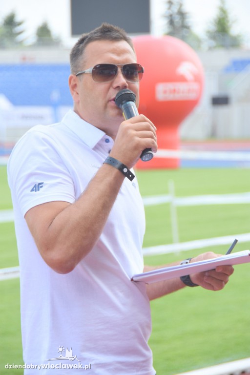 O uśmiech dziecka na stadionie
