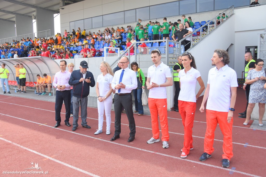 O uśmiech dziecka na stadionie