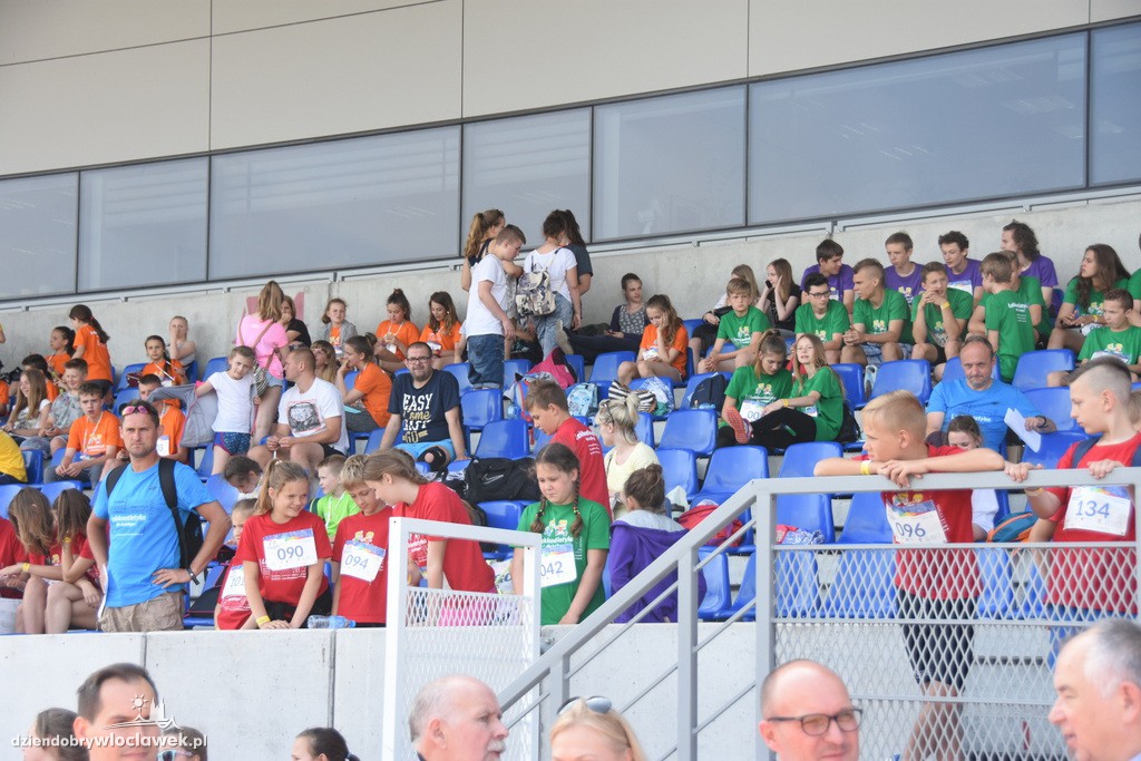 O uśmiech dziecka na stadionie