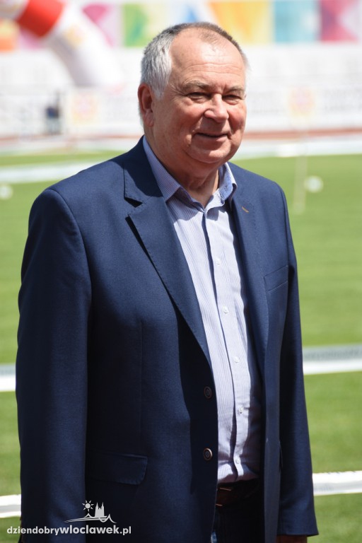 O uśmiech dziecka na stadionie