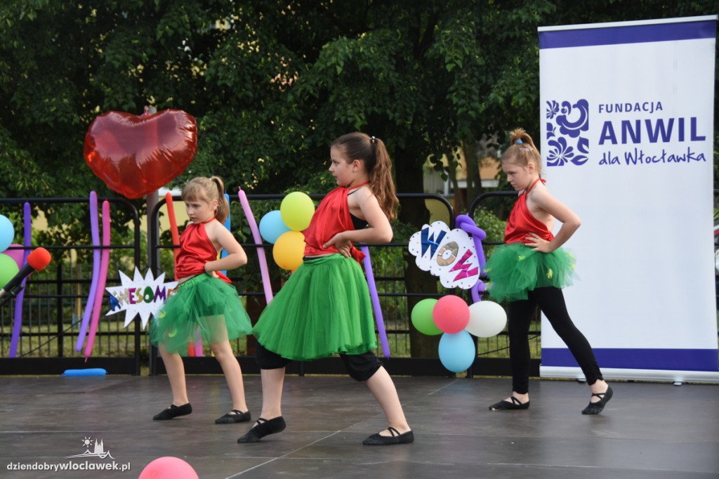 Dzień dziecka z Trampoliną