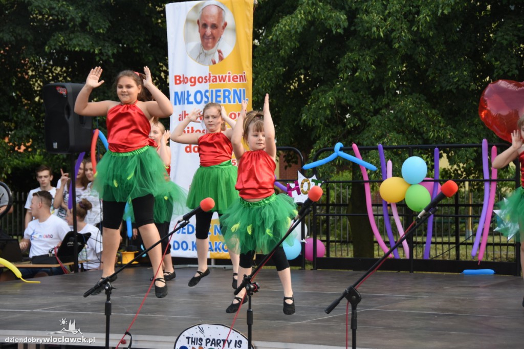 Dzień dziecka z Trampoliną