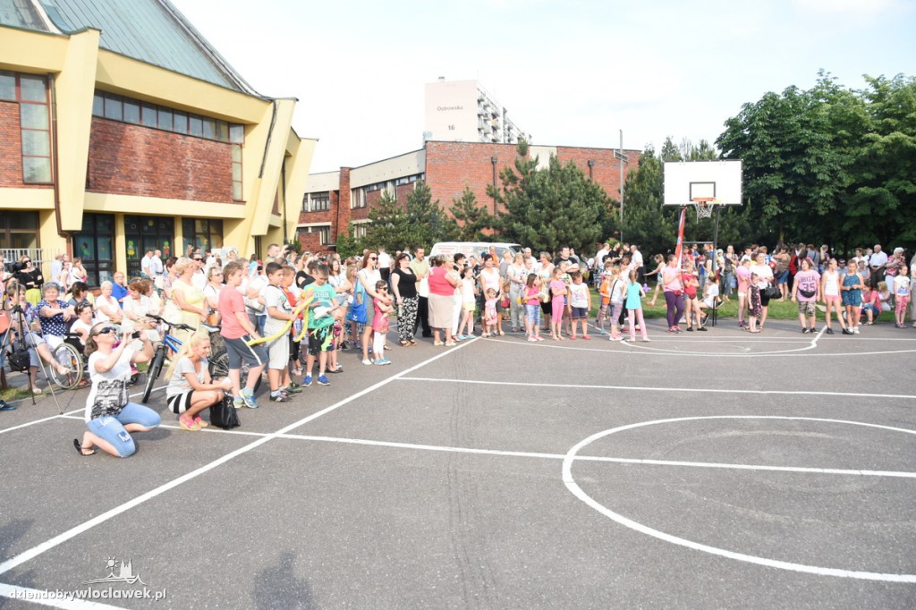 Dzień dziecka z Trampoliną