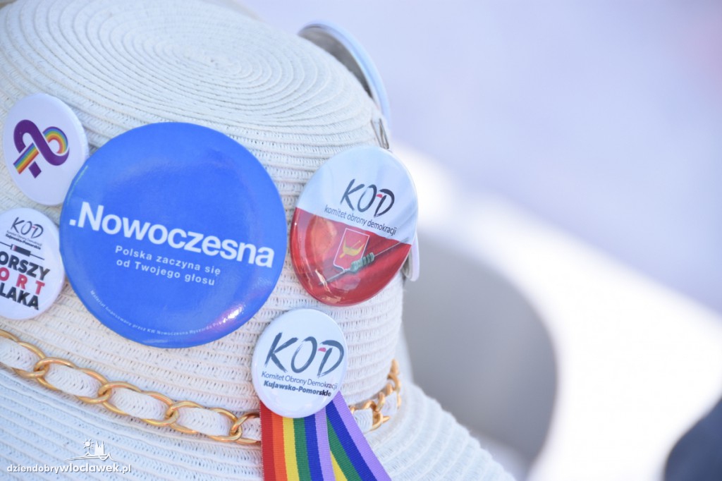Festyn KOD na bulwarach