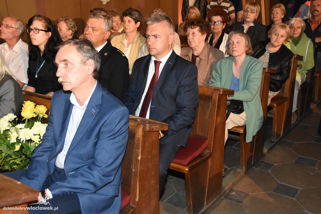 Montaż słowno - muzyczny w katedrze