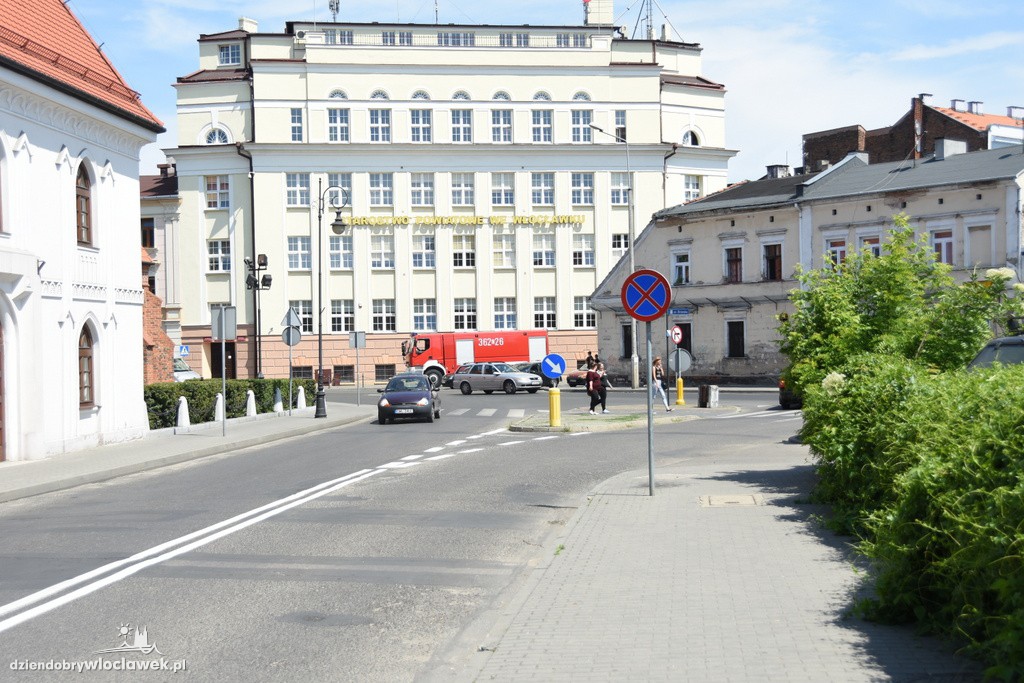Alarm bombowy w Starostwie Powiatowym