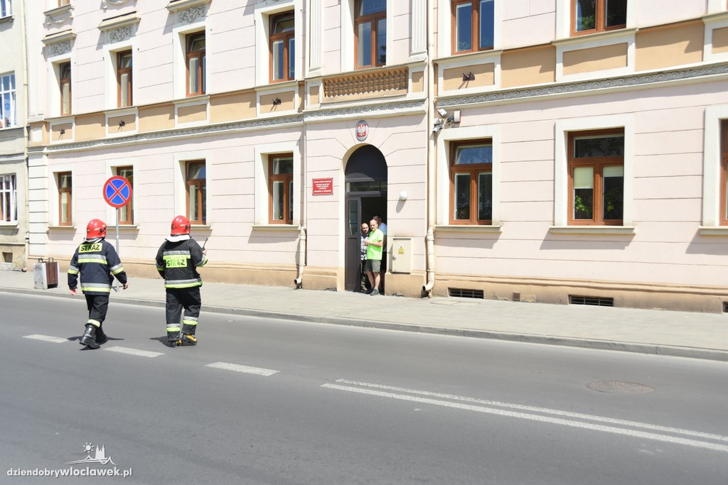 Alarm bombowy w Starostwie Powiatowym