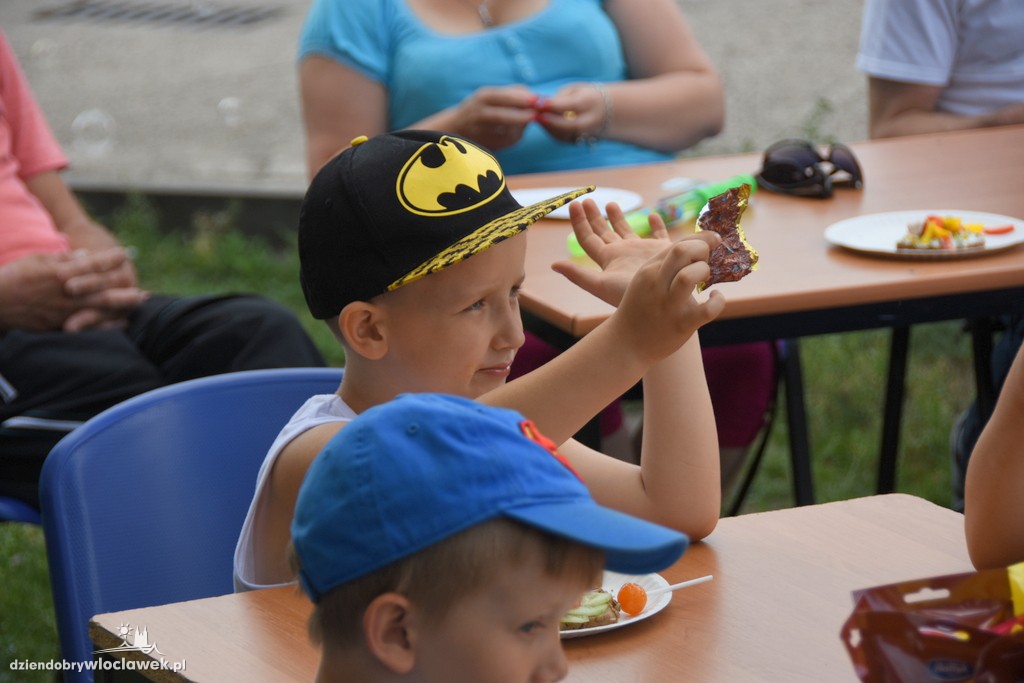 Śniadanie pod chmurką
