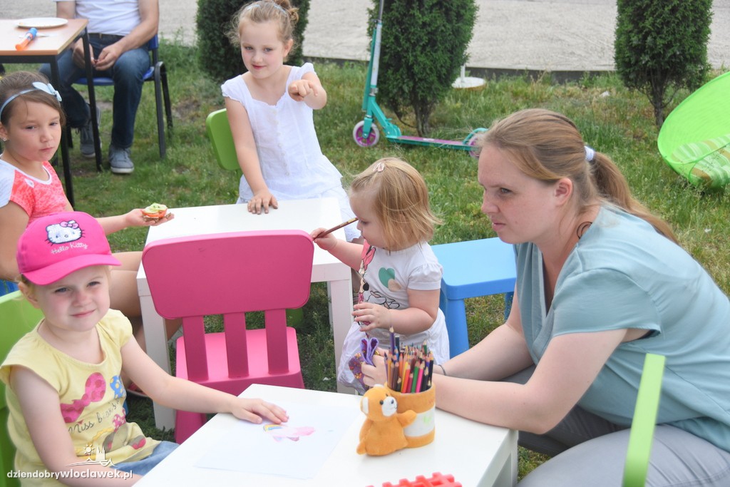 Śniadanie pod chmurką