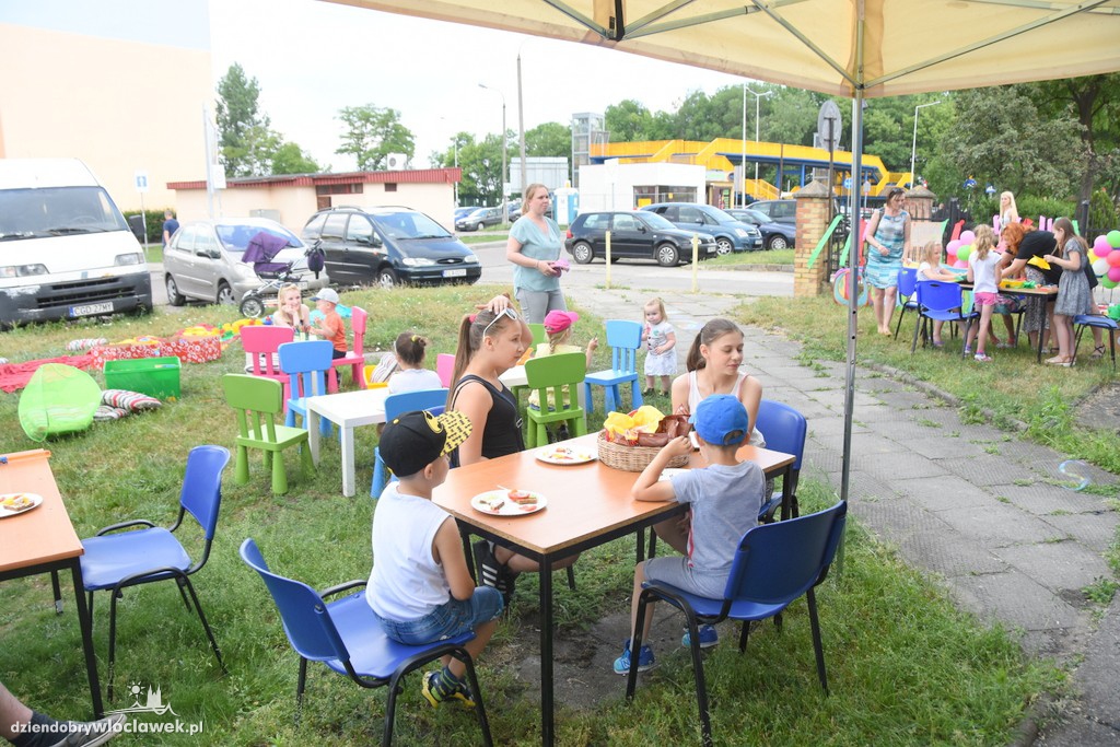Śniadanie pod chmurką