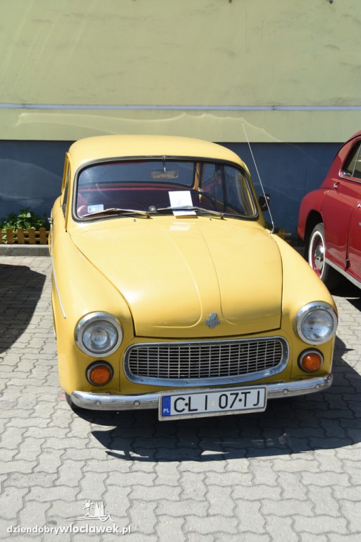 Old time meeting show