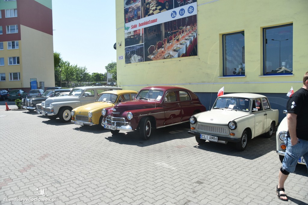 Old time meeting show