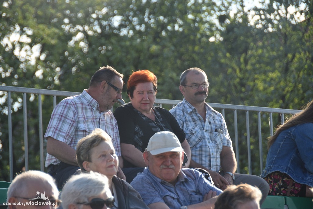 Jokolavie Band na pływającej scenie