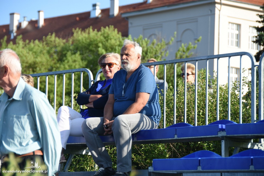 Jokolavie Band na pływającej scenie