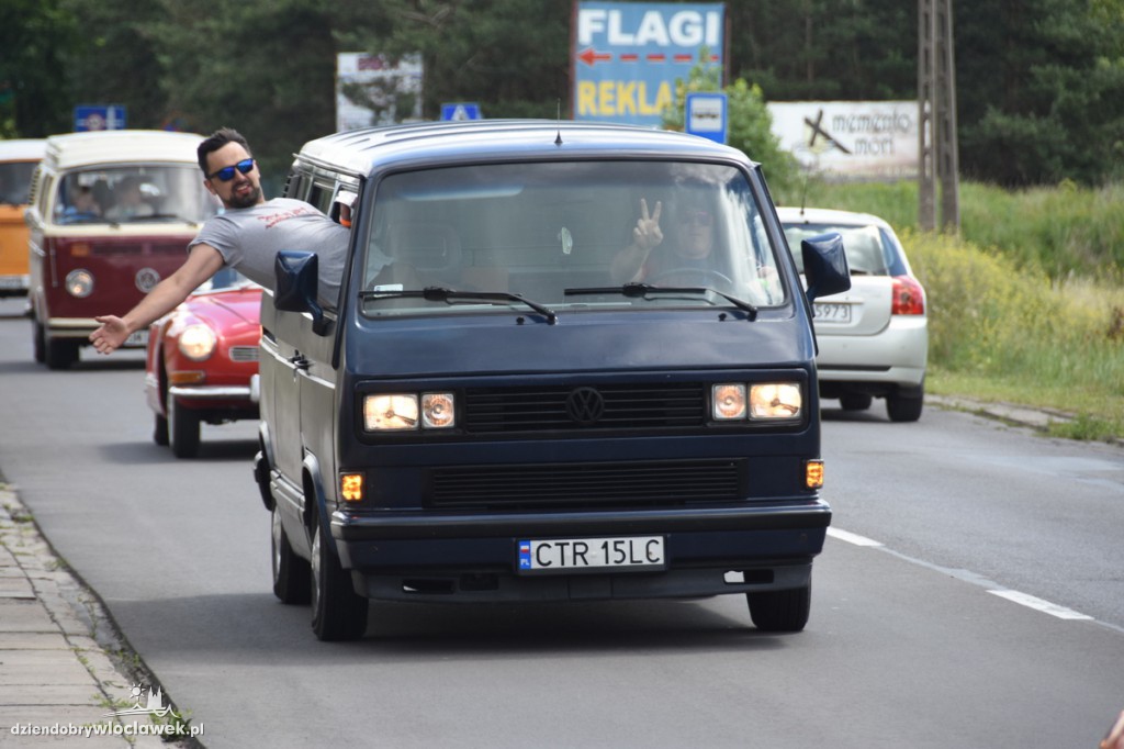 8 zlot Garbusów: parada