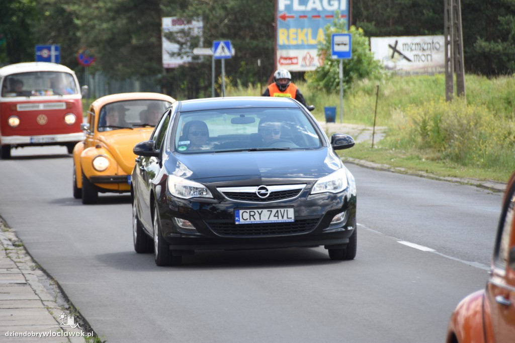 8 zlot Garbusów: parada